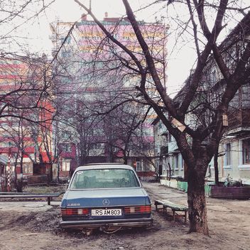 Old Mercedes car - бесплатный image #332115